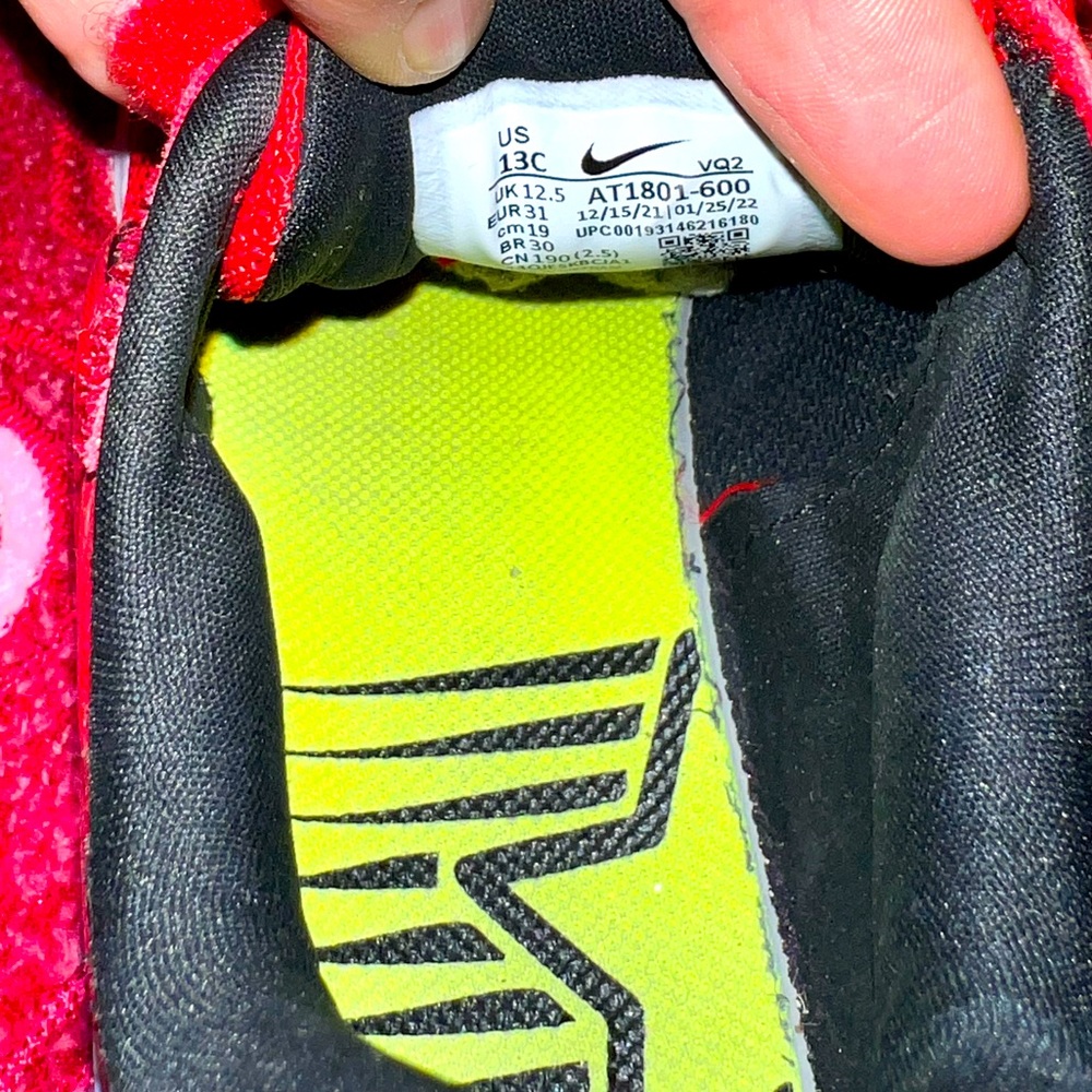 Boys shoes